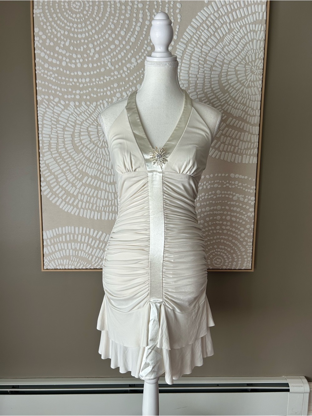 Vintage Jessica McClintock Ivory Satin Halter Ruched Dress w/Brooch size 4P